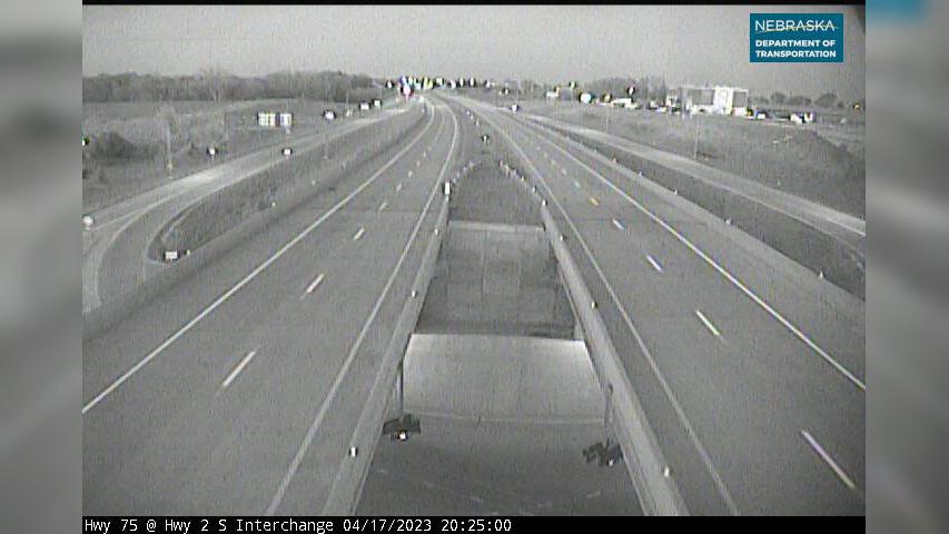 Nebraska City: NE 2: Hwy 2 at 75 South: Various Views Traffic Camera