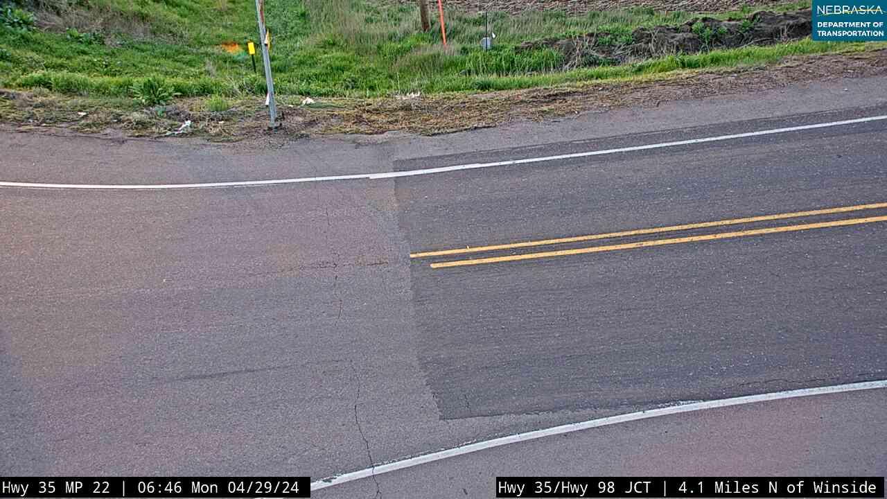Carroll: NE 35: W of Wayne: 35 surface Traffic Camera