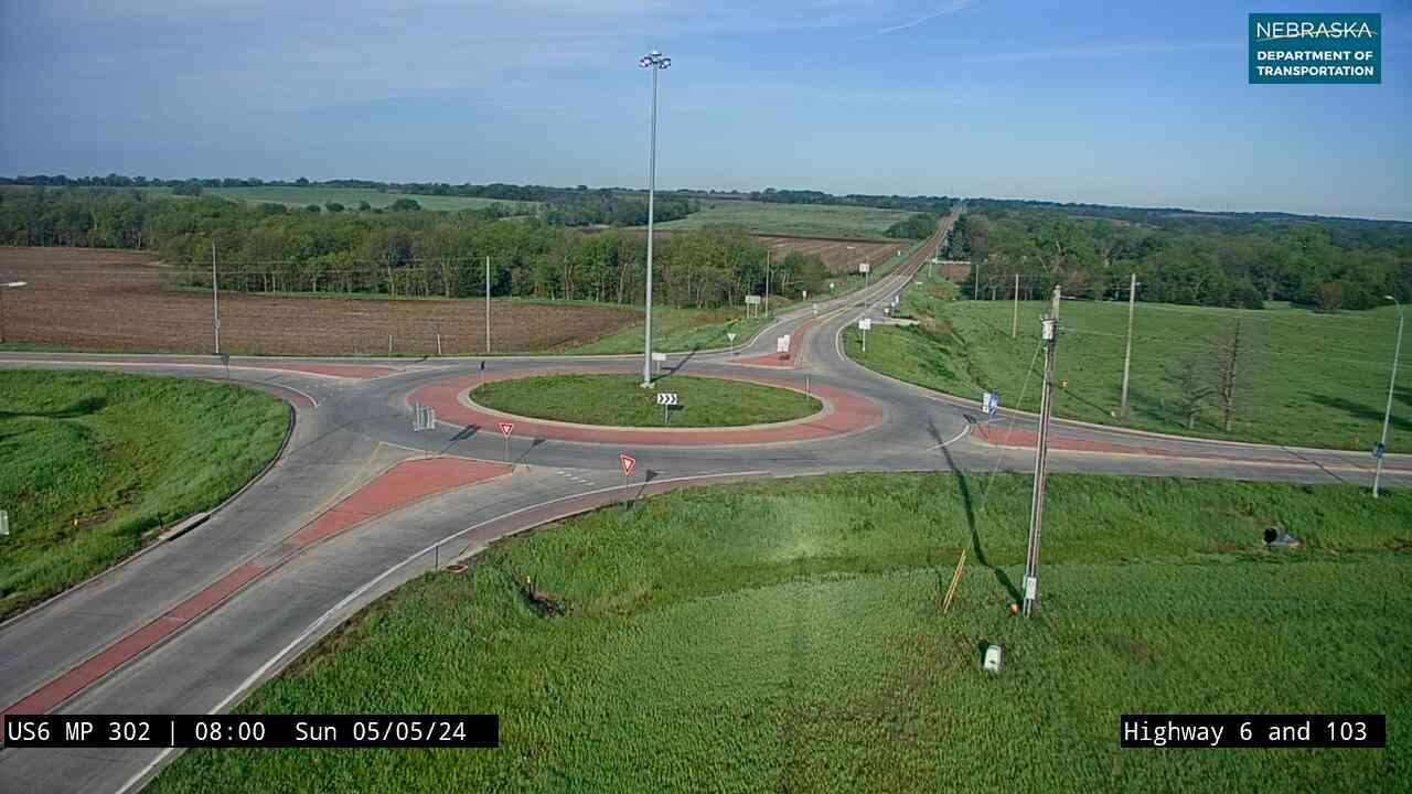 Traffic Cam Pleasant Dale: US 6: US 6 at Hwy 103: Intersection Player