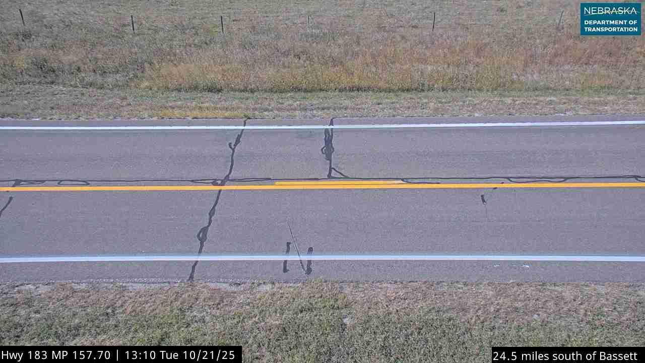 Traffic Cam Rock: US 183: Rose - S of Bassett: Surface Player