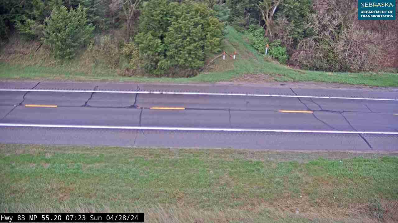 Traffic Cam Wellfleet: US 83: Hwy 83 Medicine Creek: 83 Surface Player