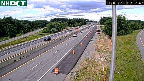 Traffic Cam Bedford › South: 293 S MM 4.0 - SWZ - C01 Player