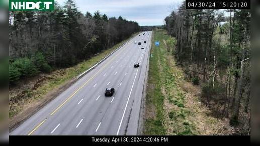 Traffic Cam Londonderry: 93 S MM 16.7 Player