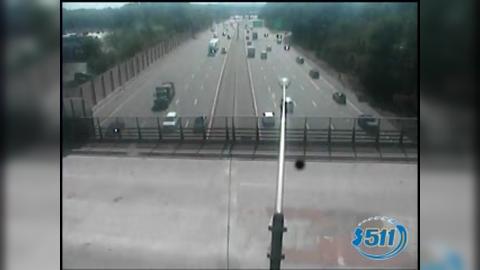 Traffic Cam Parsippany-Troy Hills › West: I-80 @ Exit 42, US-202 Player