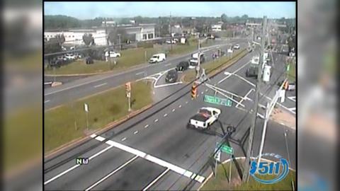 Traffic Cam Ramblewood › North: NJ-73 @ Church Rd, Mt Laurel Player