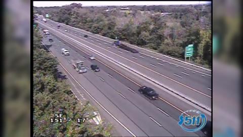 Traffic Cam Repaupo › North: I-295 @ New Station Rd, Greenwich Player