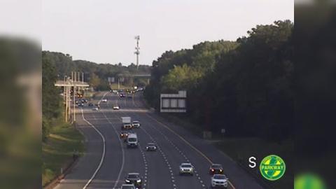 Traffic Cam Glendola › North: MM 099.9 s/o Garden State Parkway - Monmouth Service Area (Wall Twp) Player