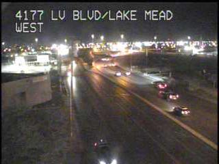 Traffic Cam Las Vegas Boulevard and Lake Mead Player
