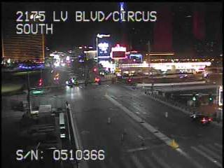 Traffic Cam Las Vegas Blvd at Circus Circus Dr Player