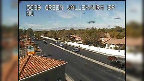 Traffic Cam Green Valley: Pkwy and Warm Springs Player