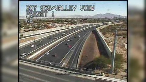 Twin Lakes: US 95 SB Valley View Traffic Camera