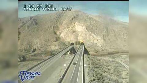 Traffic Cam Tonka: I-80 and Carlin Tunnel East Player