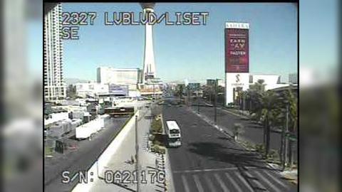 Traffic Cam Paradise: Las Vegas BLVD at SLS Way Player