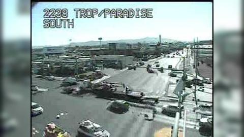 Traffic Cam Midtown UNLV: Tropicana and Paradise Player