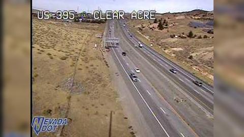 Traffic Cam North Valley: US 395 at Clear Acre Ln Player
