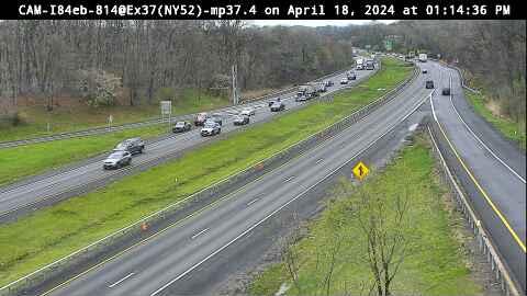 Traffic Cam Gardnertown › East: I-84 at Exit 37 (NY) Player