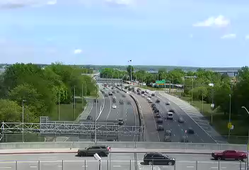 Traffic Cam I-295 at Pennyfield Avenue - Southbound Player