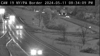 Traffic Cam I-81 at NY/PA Border Truck Inspection Station - Northbound Player