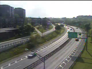 Traffic Cam NY 198 between Grant Street and Elmwood Avenue (2) - Westbound Player
