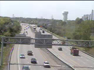 Traffic Cam I-290 between Exit 2 (Colvin Boulevard) and Exit 3 (Niagara Falls Boulevard) - Eastbound Player