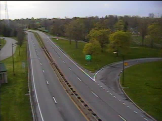 Traffic Cam NY 198 at Delaware Avenue (1) - Westbound Player
