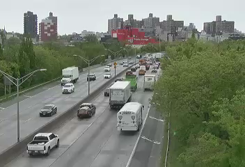 Traffic Cam I-278 at Kent Avenue - Westbound Player