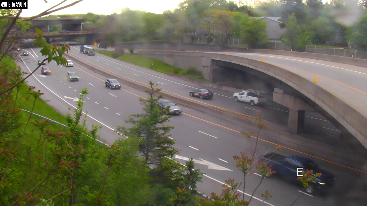 I-490 Eastbound Ramp to NY-590 Northbound - Southbound Traffic Camera