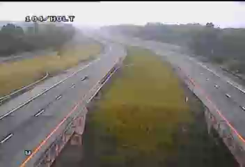 Traffic Cam NY-104 at Holt Rd - Westbound Player