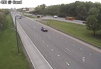 Traffic Cam I-490 at Erie Canal - Westbound Player