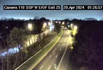 Traffic Cam SSP East of Exit 25 N/S - NY 106 - Westbound Player