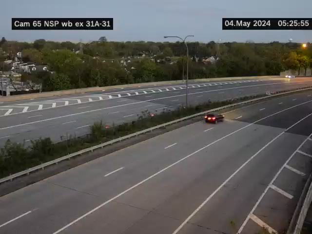 Traffic Cam NSP at Glen Cove Rd / NY 25 - Westbound Player