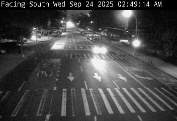 Traffic Cam 1 Avenue @ 124 Street - Westbound Player