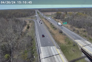 Traffic Cam I-481 south of Exit 7 (Route 298) - Southbound Player