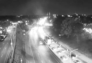 Traffic Cam I-495 at 138th Street - Eastbound Player