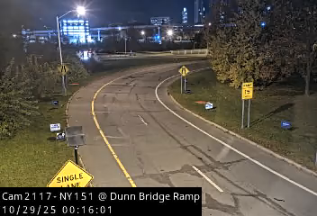 Traffic Cam NY 151 (3rd Avenue) at Dunn Bridge Ramp, Rensselaer - Westbound Player