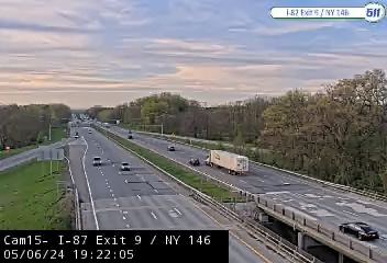 Traffic Cam I-87 at Exit 9 NY 146 (Clifton Park) - Southbound Player