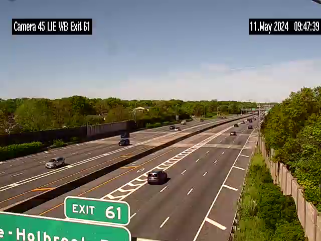 Traffic Cam I-495 at Holbrook Rd Player