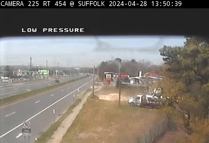 Traffic Cam NY 454 at Suffolk Ave; Northwest - Westbound Player