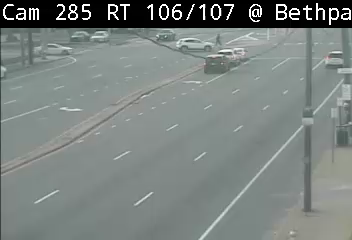 Traffic Cam NY106/107 at Bethpage Road Player
