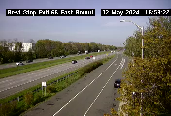 Traffic Cam 495 Eastbound at Exits 65-66 Rest Area (Fixed) Player