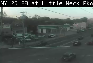 Traffic Cam NY 25 Eastbound at Little Neck Pkwy. Player