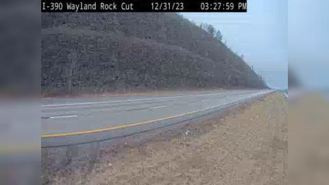 Cohocton › North: I-390 at Wayland Rock Cut (between Exits 2 &) Traffic Camera