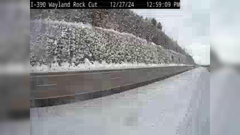 Traffic Cam Cohocton › North: I-390 at Wayland Rock Cut (between Exits 2 &) Player