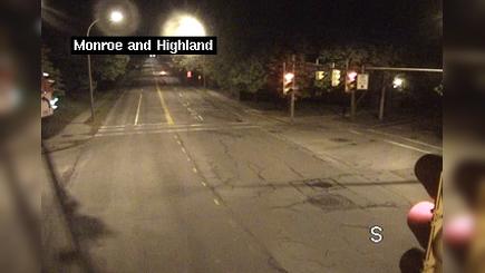 East Rochester: Monroe Ave at Highland Ave Traffic Camera