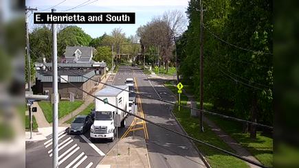 Traffic Cam Rochester: East Henrietta Rd at South Ave Player