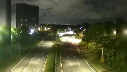 Traffic Cam New York › South: 908A at Wilkenson Avenue Player