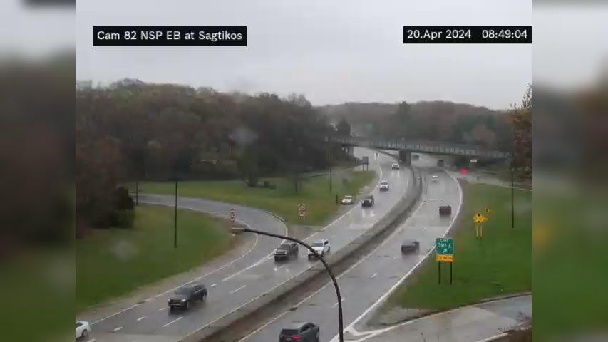 Traffic Cam Northport › East: NSP at Sagtikos Pkwy Player