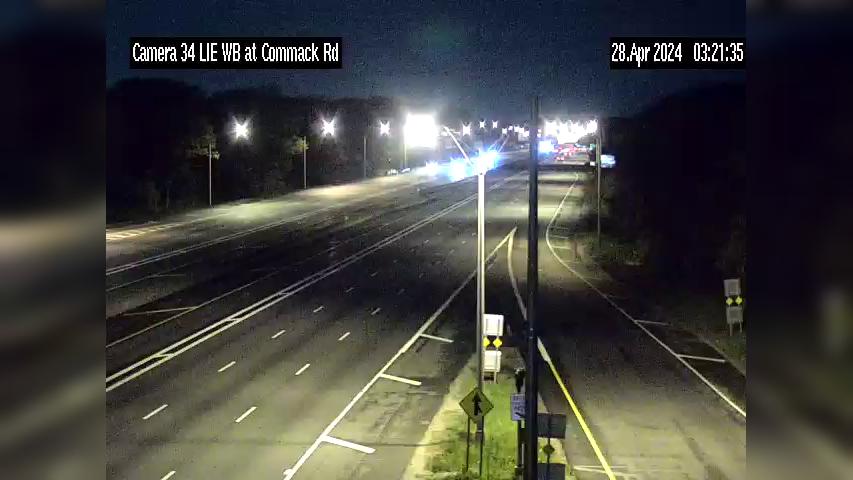 Traffic Cam ny › West: I-495 at Commack Road Player