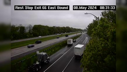 Miller Place › East: 495 Eastbound at Exits 65-66 Rest Area (Fixed) Traffic Camera
