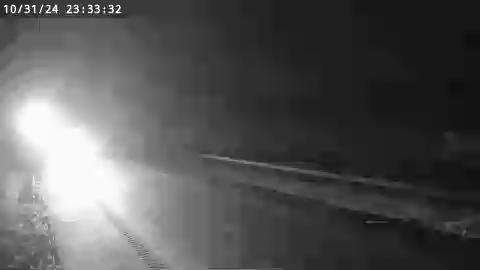 Traffic Cam Town of LaFayette › North: I-81 south of Exit 15 (Lafayette) Player